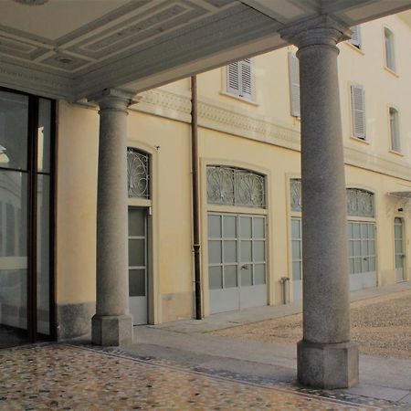 Palazzo Della Torre Elegant Apartment In 코모 외부 사진