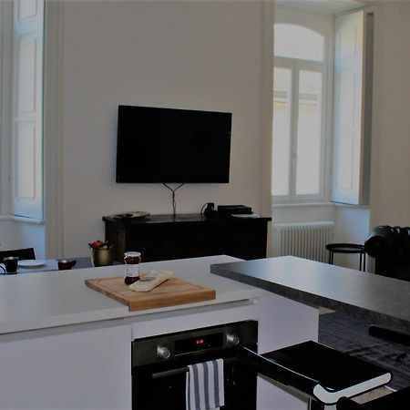 Palazzo Della Torre Elegant Apartment In 코모 외부 사진