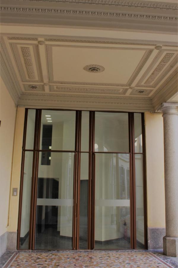 Palazzo Della Torre Elegant Apartment In 코모 외부 사진