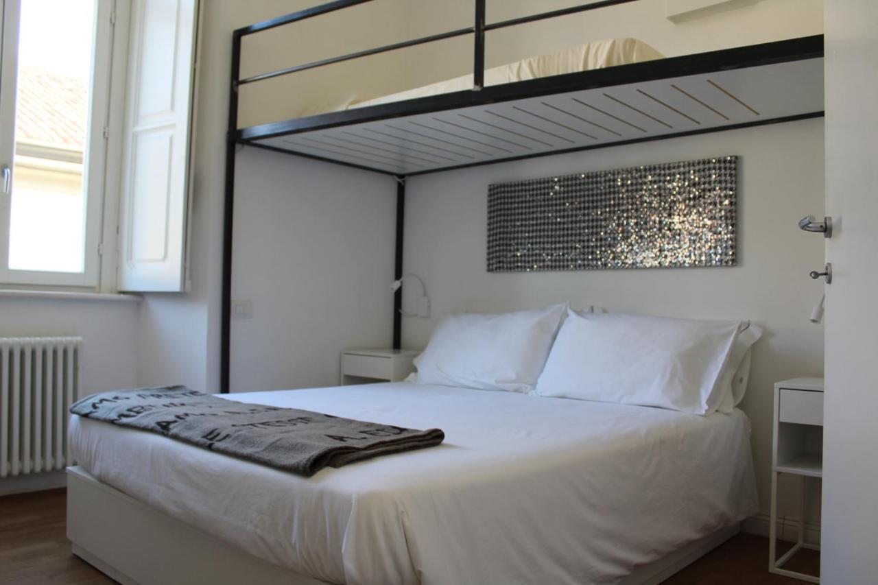 Palazzo Della Torre Elegant Apartment In 코모 외부 사진