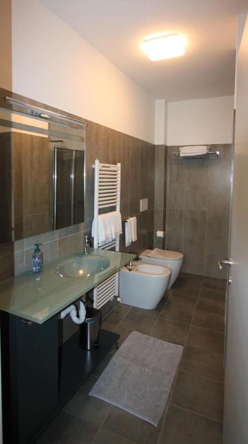 Palazzo Della Torre Elegant Apartment In 코모 외부 사진